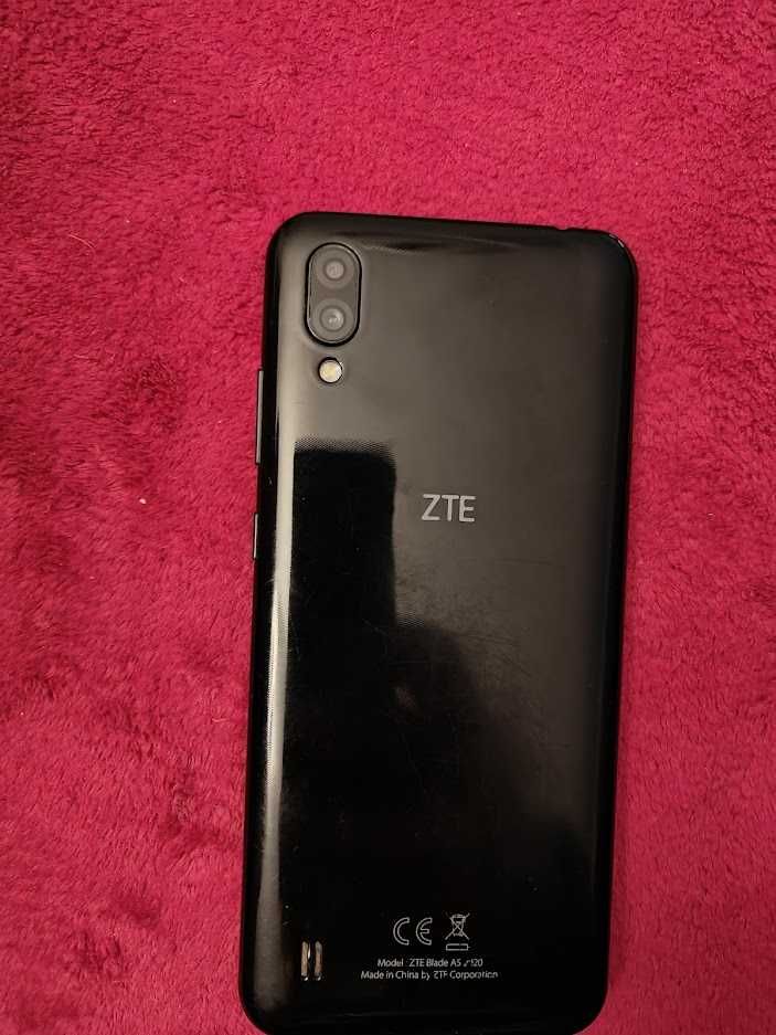 Смарт телефон ZTE Blade A5 2020, добро състояние, работи отлично