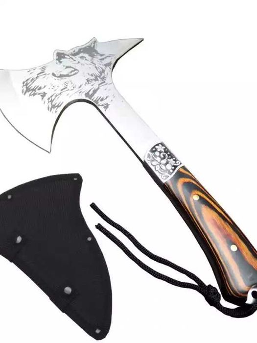 Сувенир! Руска компактна брадвичка с гравиран вълк Кемпинг Топор 65х13