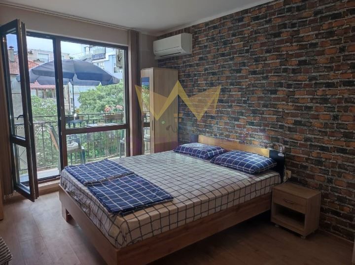 Дава се под наем Едностаен апартамент в Варна, Център - 40 кв.м за 331.5 € - Снимка #4
