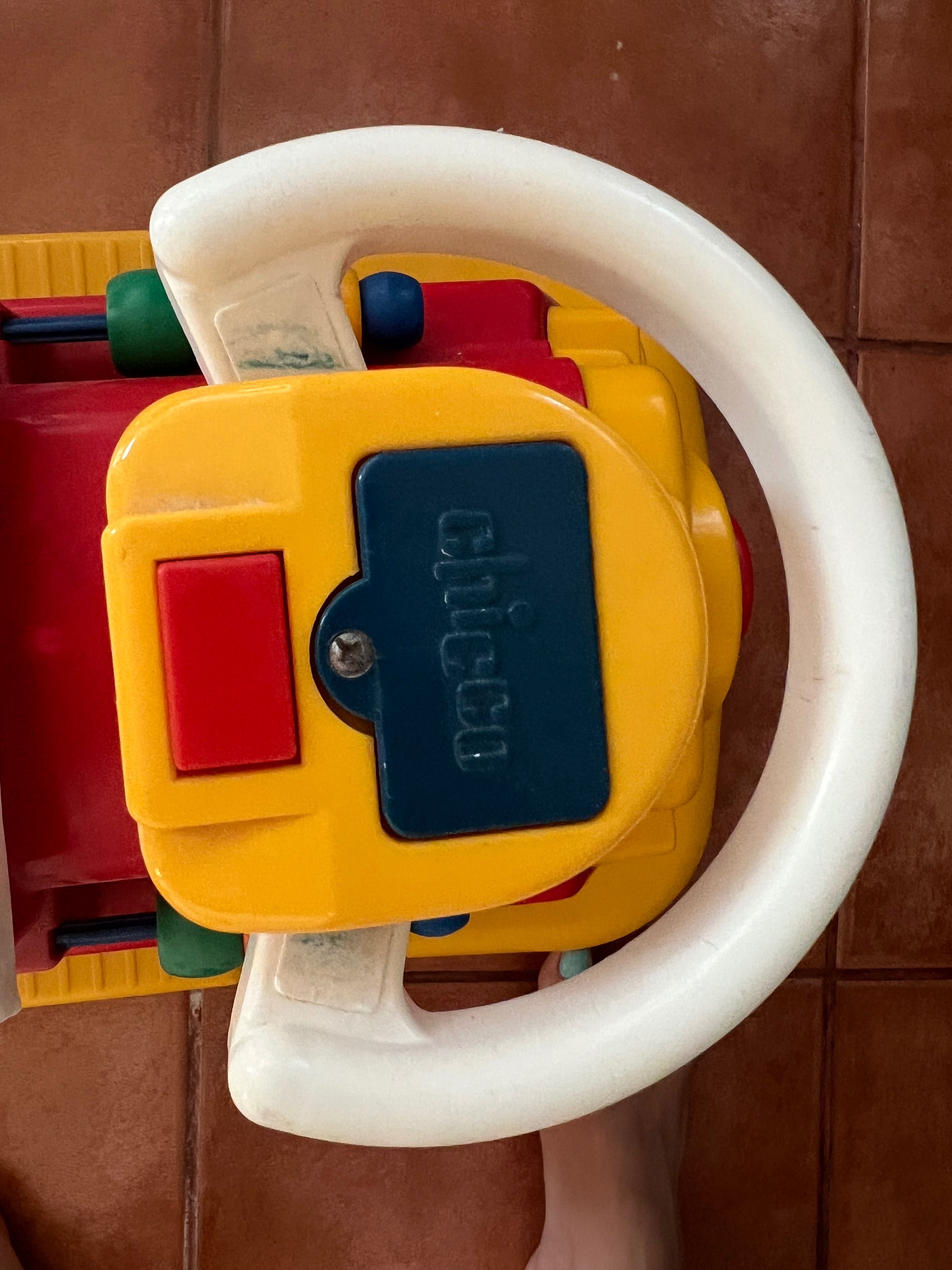 Chicco играчка 2 в 1 - локомотив за бутане и люлка