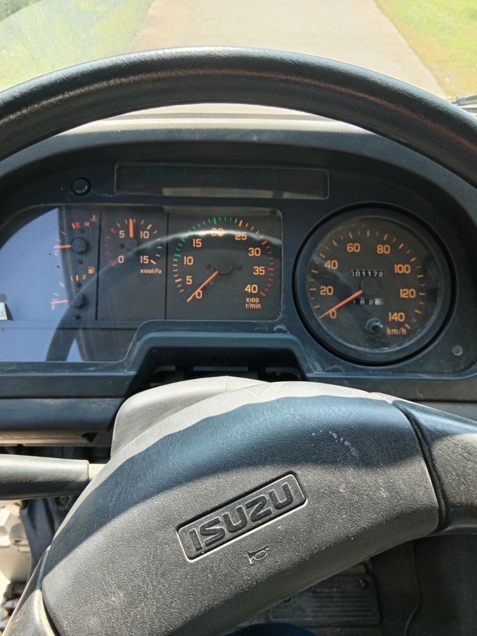 ISUZU sotiladi 2020