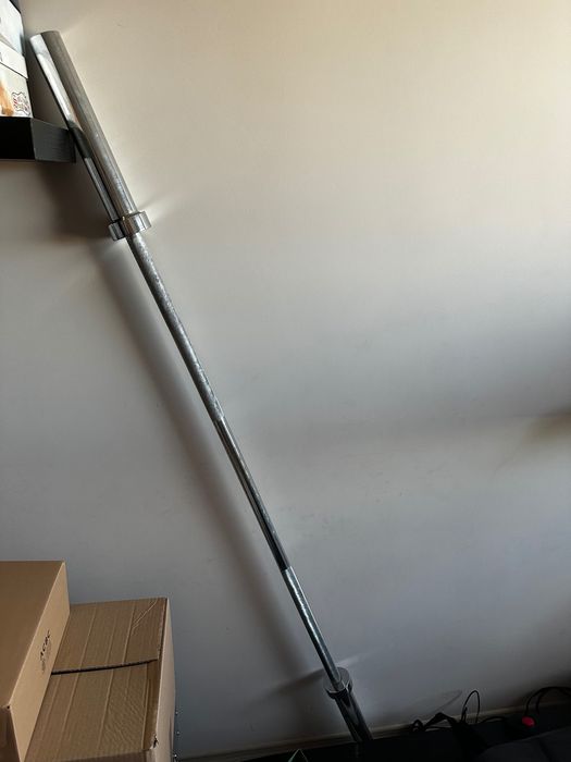 Мултифункционална лежанка за вдигане на тежести и упражнения