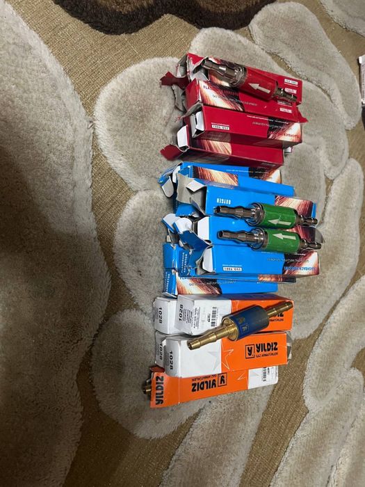 Алмазный бур, ключ ва бошка курилиш учун куроллари