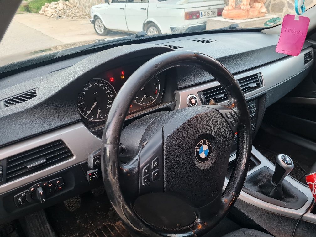 BMW E90 benzina 143CP
