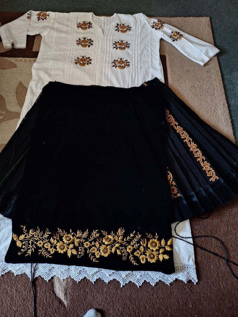 Народна носия L-XXL - 480 лв