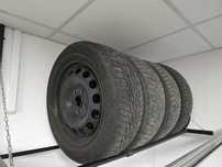 Jante Vw de 16 cu cauciucuri Nokian 205 55 R16