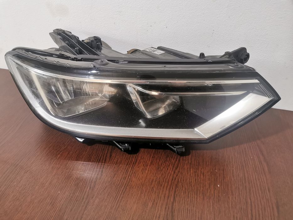 Far dreapta vw pasat an 2015/2019