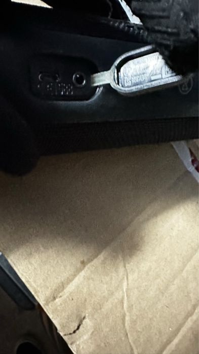 Boxa jbl se vinde repede