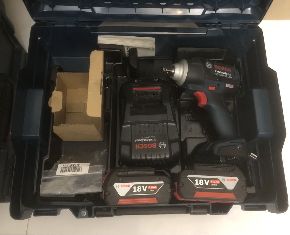 Bosch GDS 18 V-EC 250 insurubat cu impact 1/2”