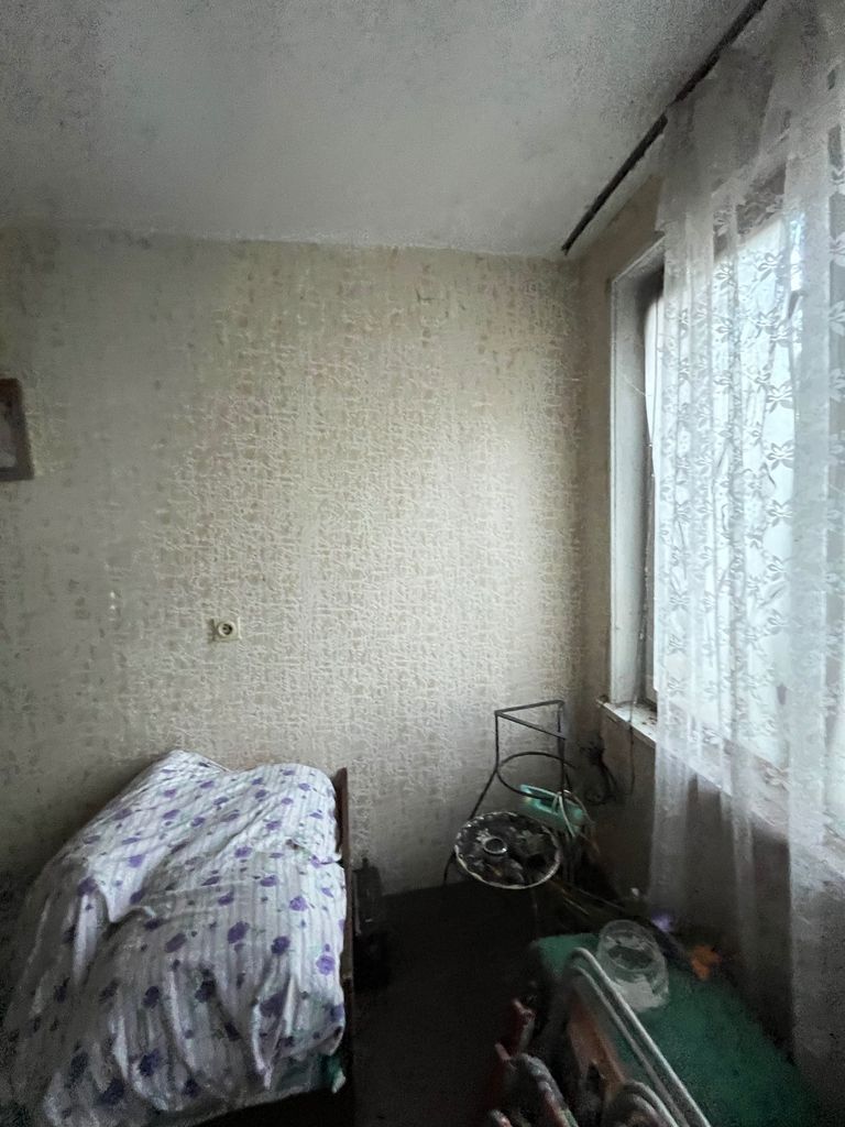 Продава се Къща в Ботевград - 780 кв.м за 33 €/кв.м - Снимка #5