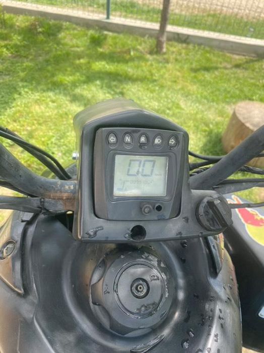Vând Atv 250 cc aproape nou