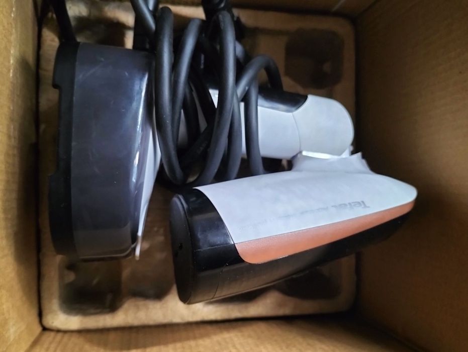 Aparat de călcat vertical cu abur Tefal Acces Steam Pocket, 1300W