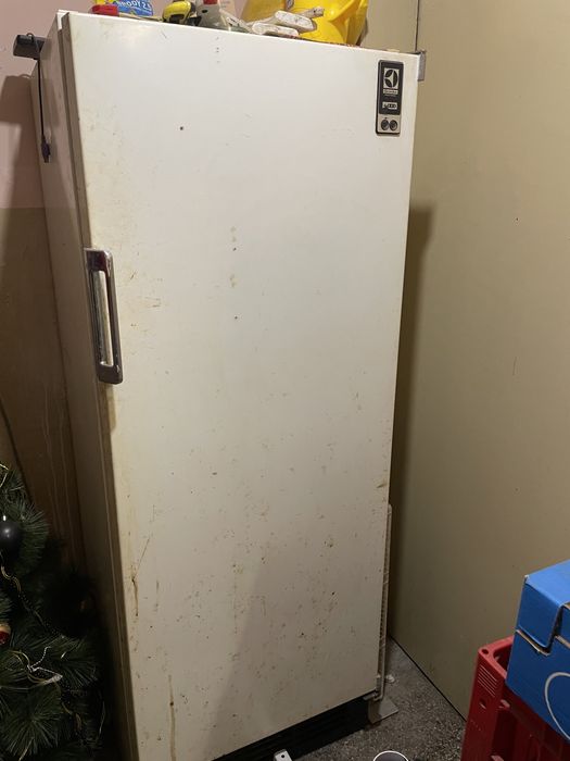 Витрина хладилна минусува