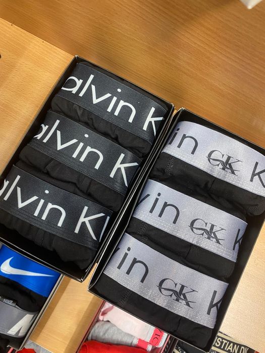 Boxeri bărbați diferite modele