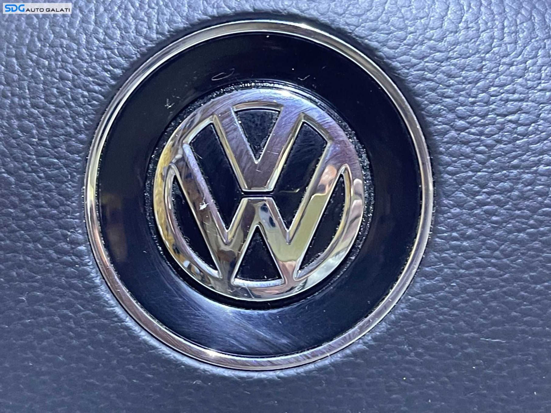 Airbag Volan Modelul cu Comenzi Volkswagen Jetta 2015 - 2018 Cod 5C6880201C