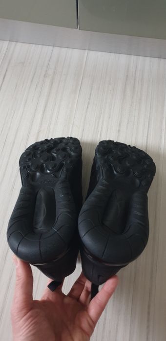Nike Air Max 270 React  UNISEX / 40 /25см ОРИГИНАЛ! Унисекс Маратонки