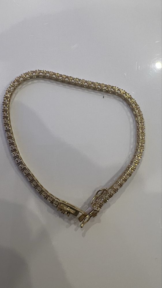 Bratara aur galben 9k noua cu diamante.