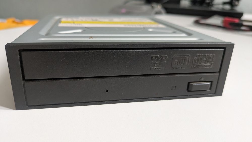 DVD CD двуслойна записвачка NEC