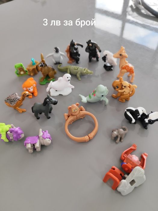 Играчки от шоколадови яйца