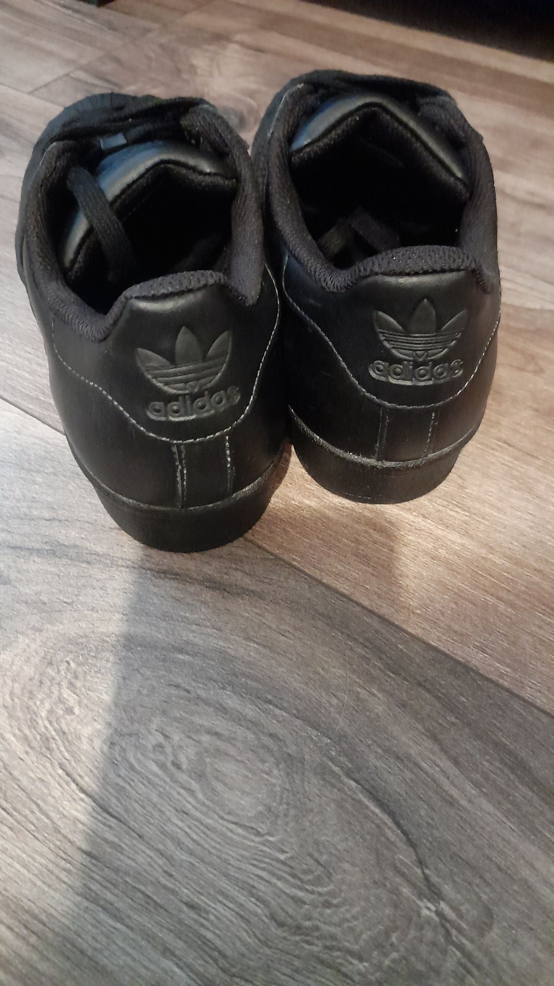 Дамски кецове Adidas