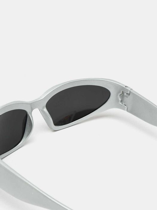 Продаются Солнцезащитные очки