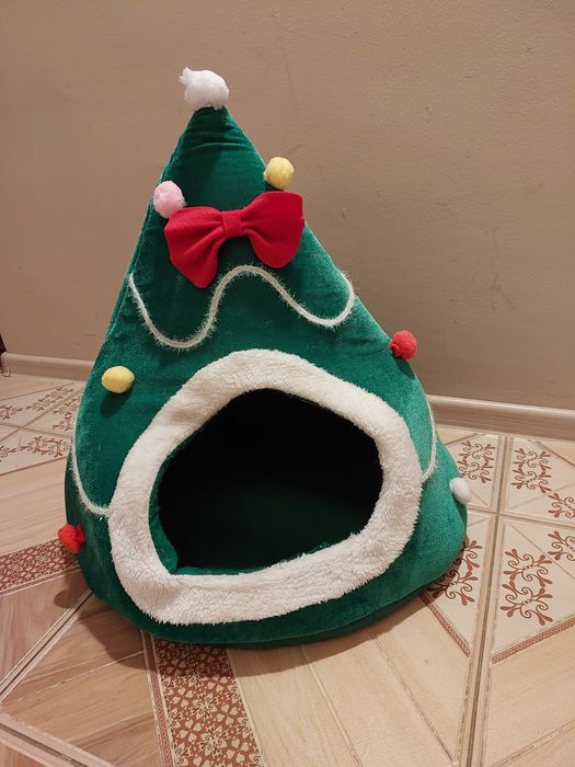 Casuta cuib culcus Craciun pentru pisici si caini