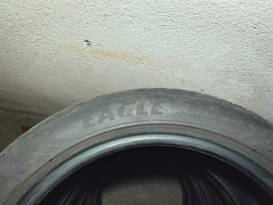 Продавам гуми 225 45 17 Goodyear Eagle F1