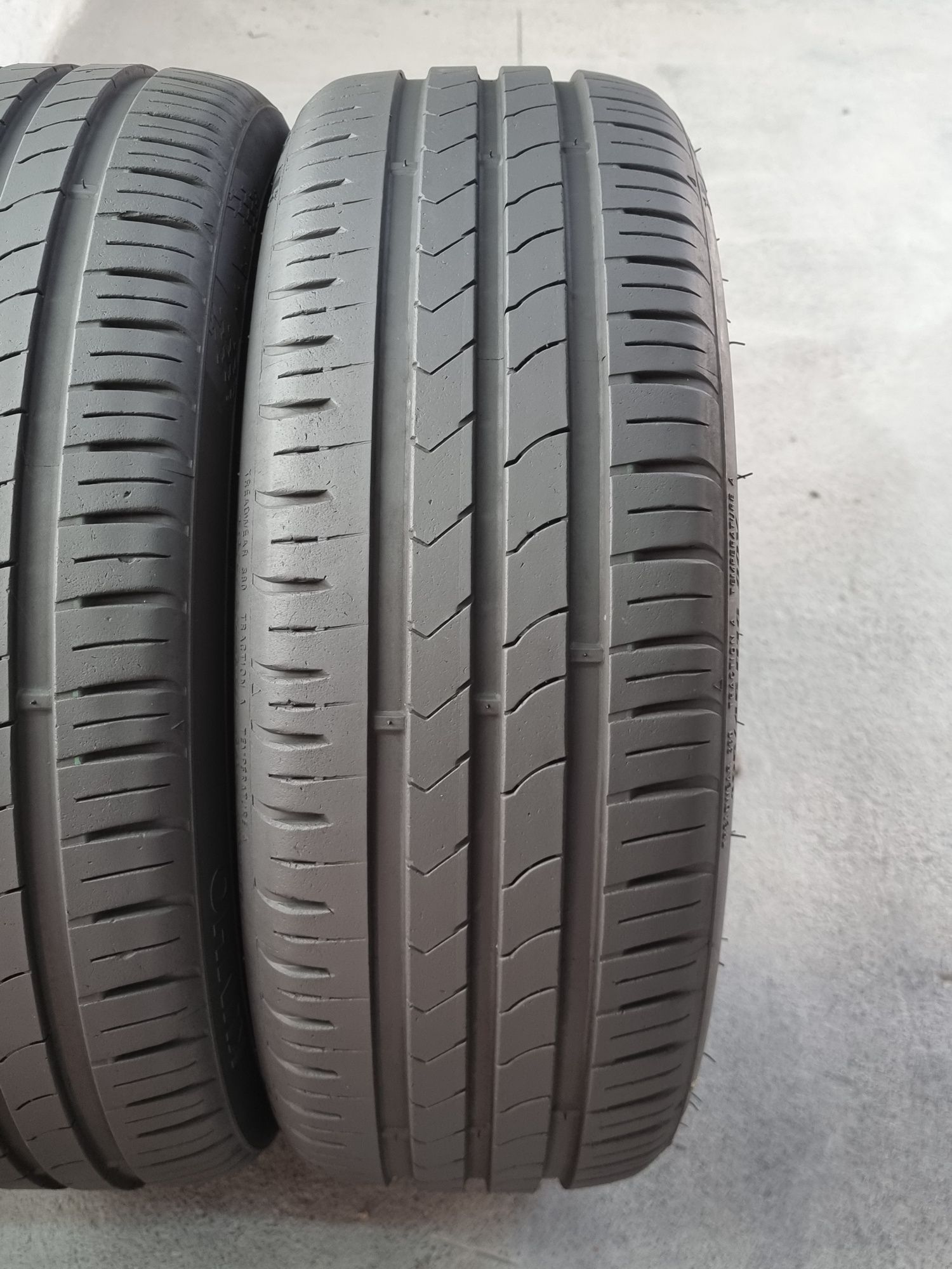 195/45/16 Kumho 2Броя: 120лв 6.5мм