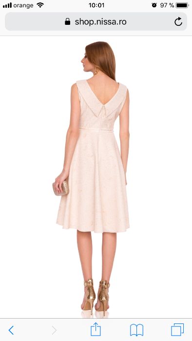 Vand rochie de ocazie