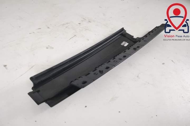 Ornament Stalp B Usa Stanga Spate Original In Stare Buna Land Rover  R