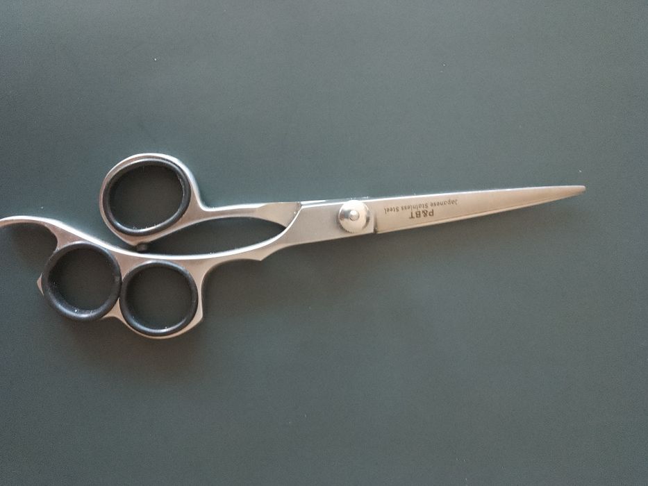 Foarfecă de tuns profesionala cu 3 inele