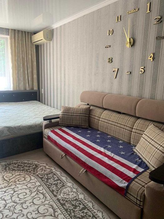 Сдаю 1 комнатную квартиру 1 мкр. 3 дом. В отличном состоянии.