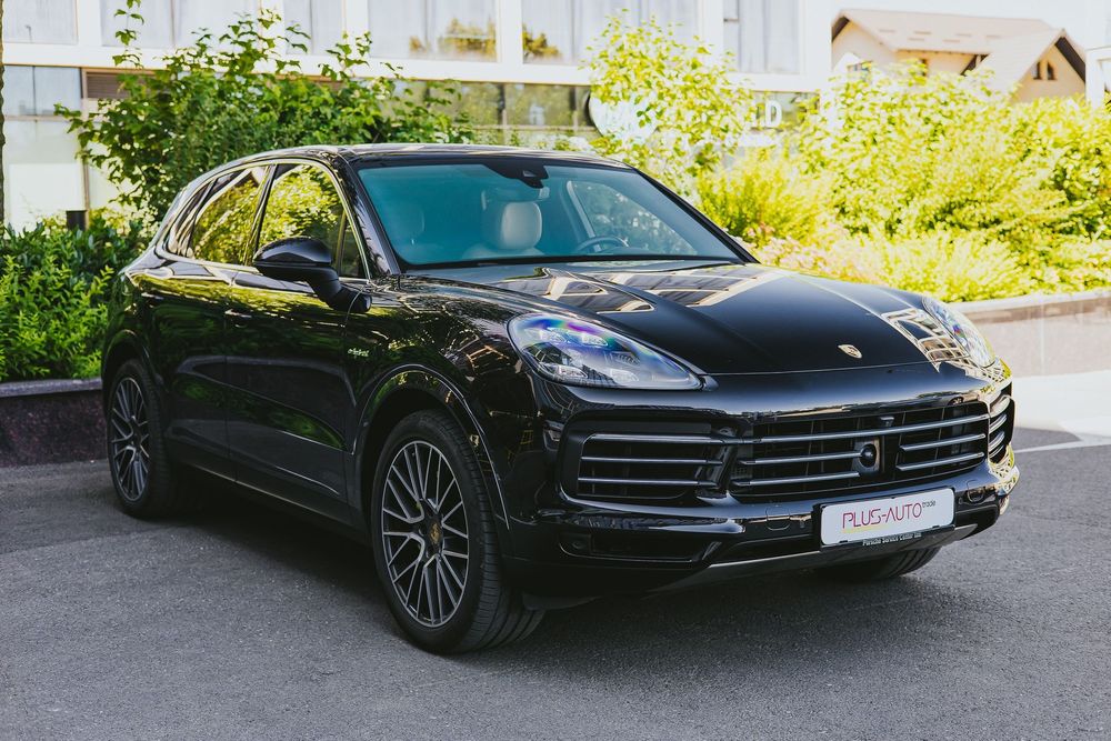 Porsche Cayenne Porsche Cayenne e Hybrid SUV