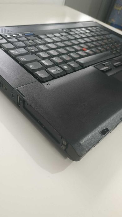 Лаптоп компютър Lenovo Thinkpad T61