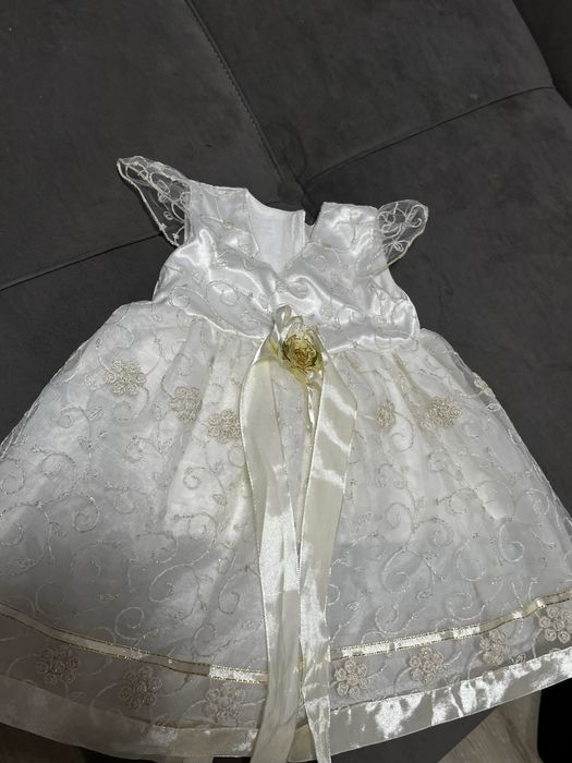 Платье на девочку