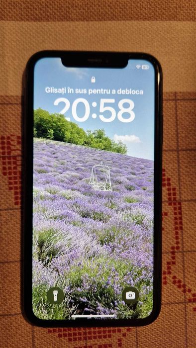 iPhone 11 – second hand – stare foarte bună