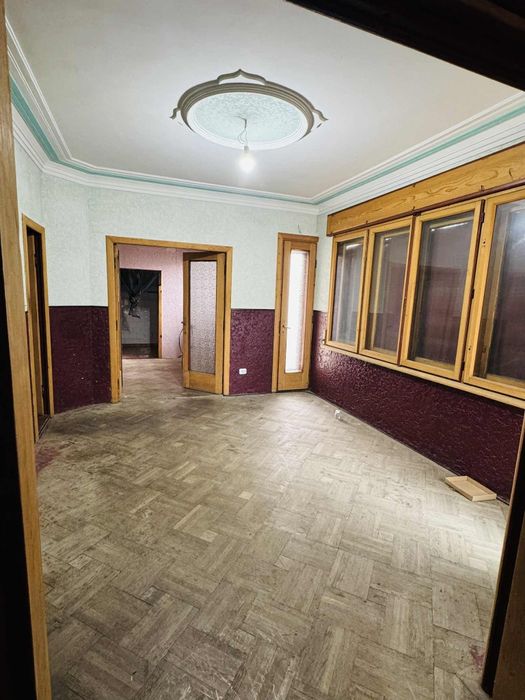 De vânzare casa pe str gării