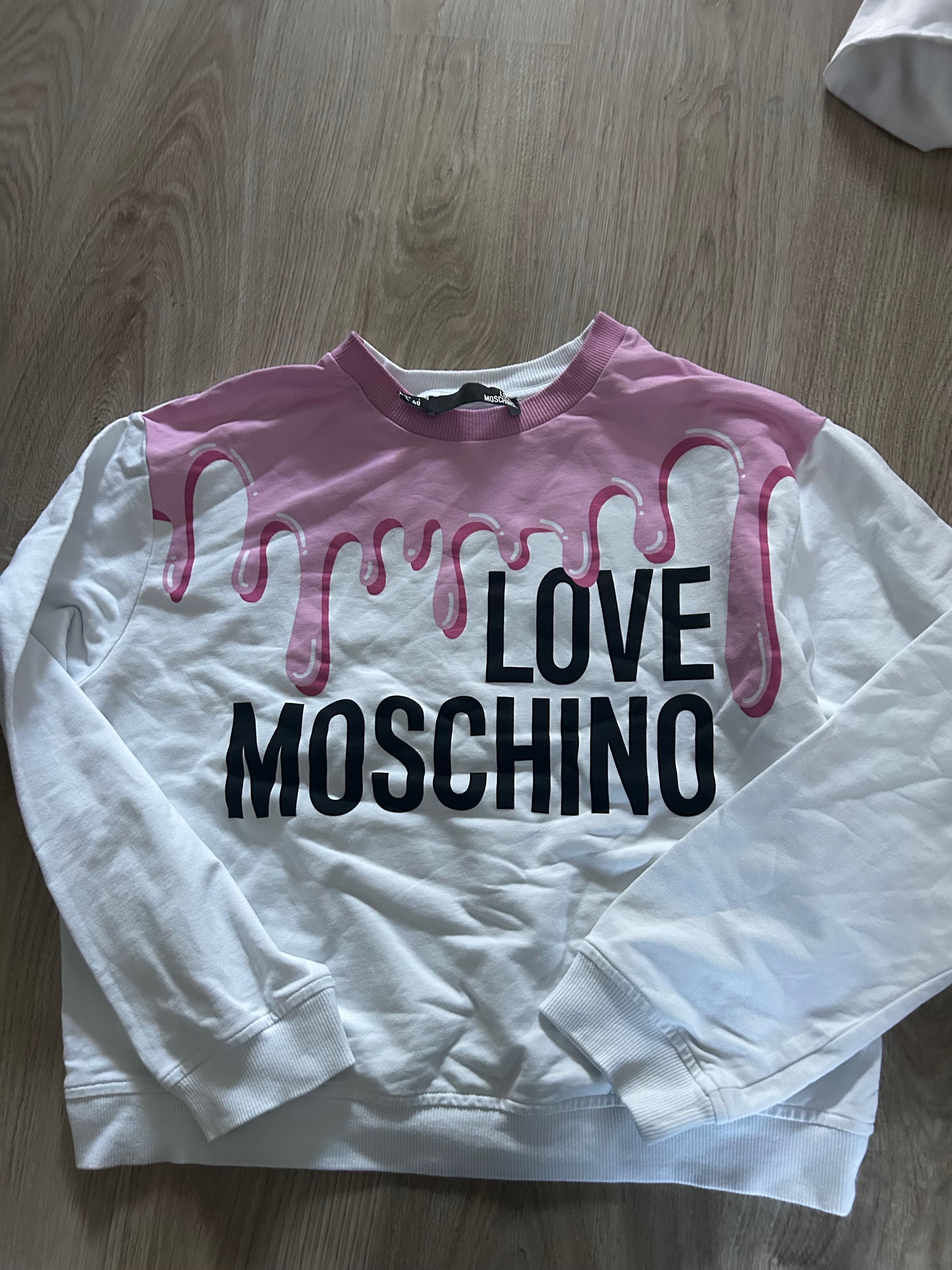 Love Moschino суичър