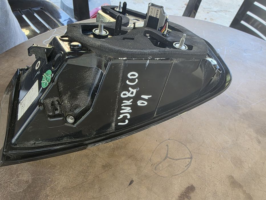 LYNK & CO 01 десен стоп