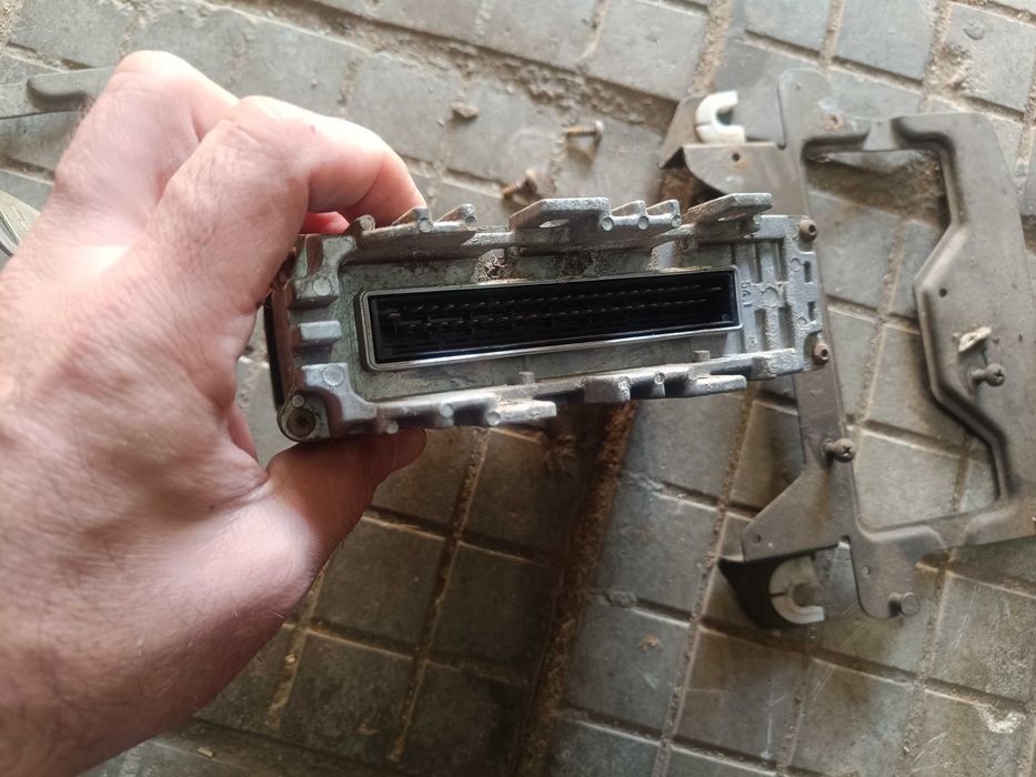 Компютър VW, SEAT, AUDI ECU/ECM Bosch O32 906 026 F и 6K0 906 027 E