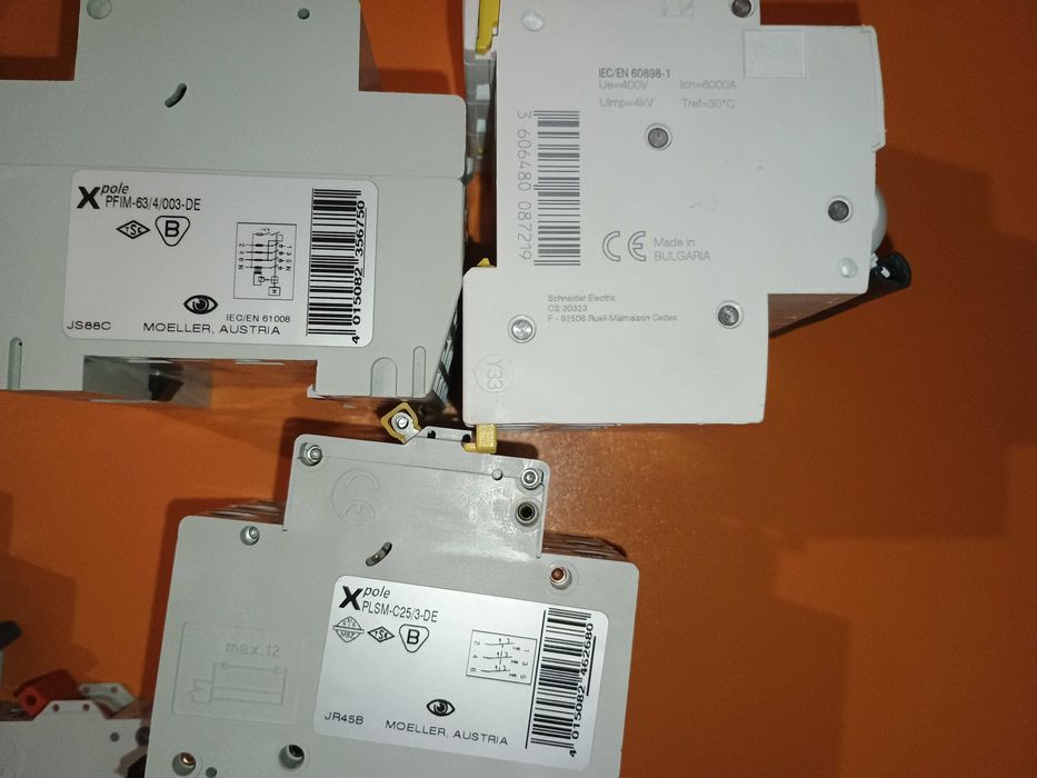 Sigurante MCB 1p+n Eaton/Moeller + Schneider 4p + Diferentiala 4p RCCB