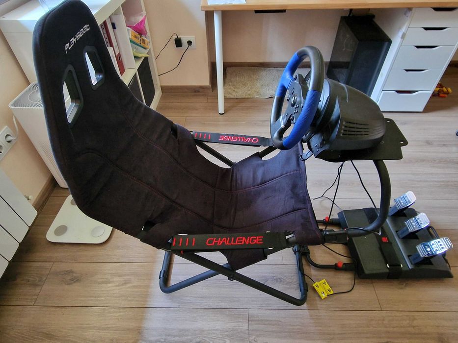 Волан с педали Thrustmaster T150 Pro