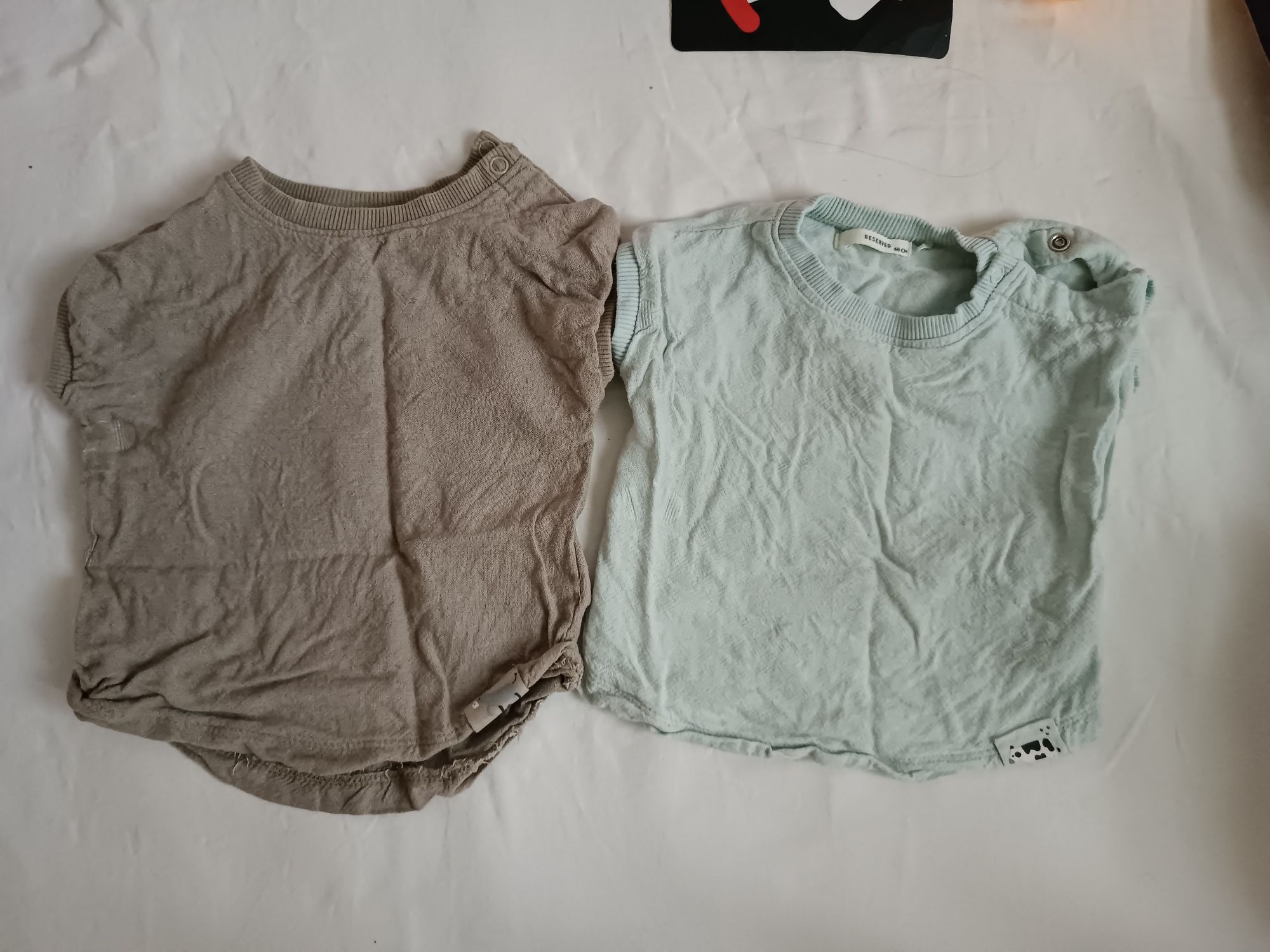 Set tricouri bebe Reserved din IN mărimea 68