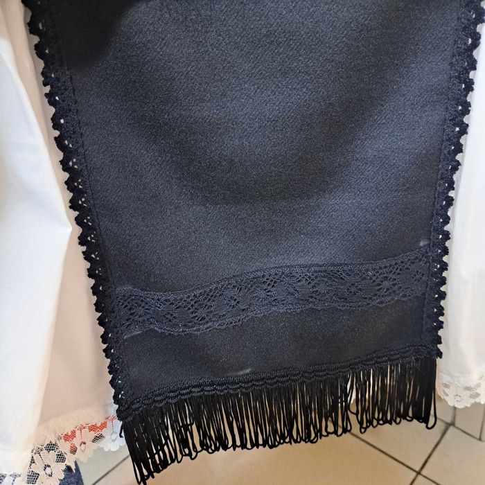 Costum popular fetite-VÂNDUT