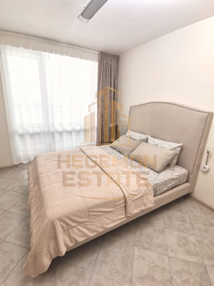 Продава се Двустаен апартамент в Варна, Възраждане 1 - 74 кв.м за 1757 €/кв.м - Снимка #3