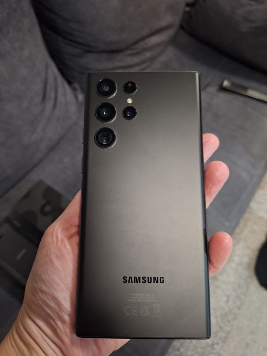 Телефон Samsung S22 Ultra