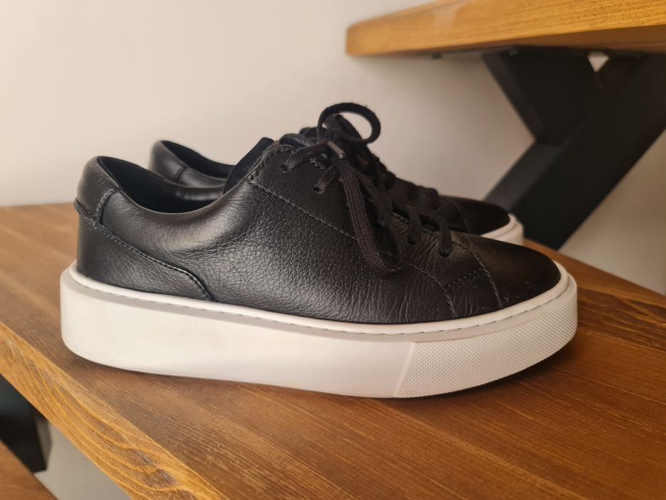 Нови Маратонки Napapijiri кецове Clarks сникърси 38