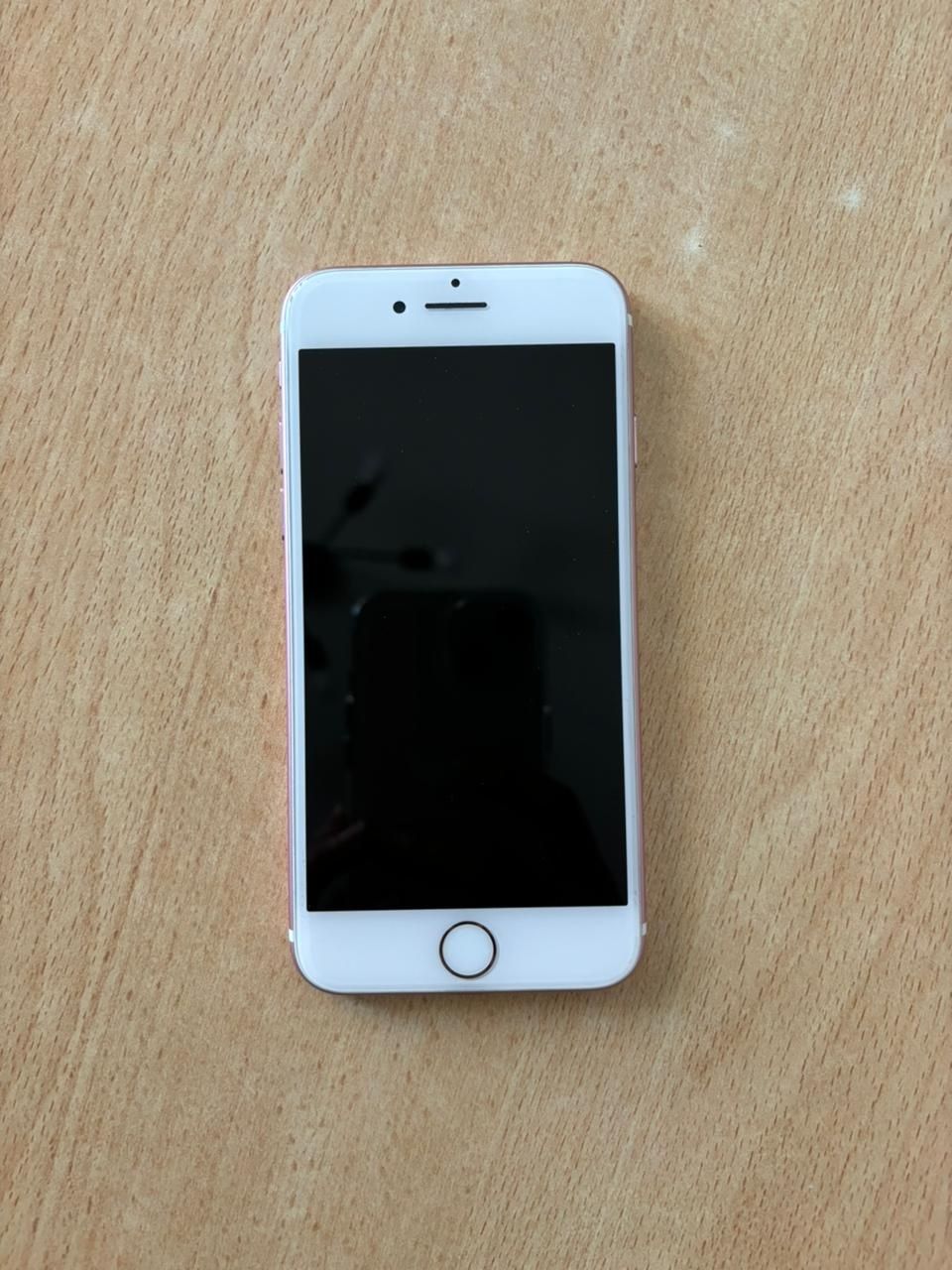 IPhone 7 в отличном состоянии