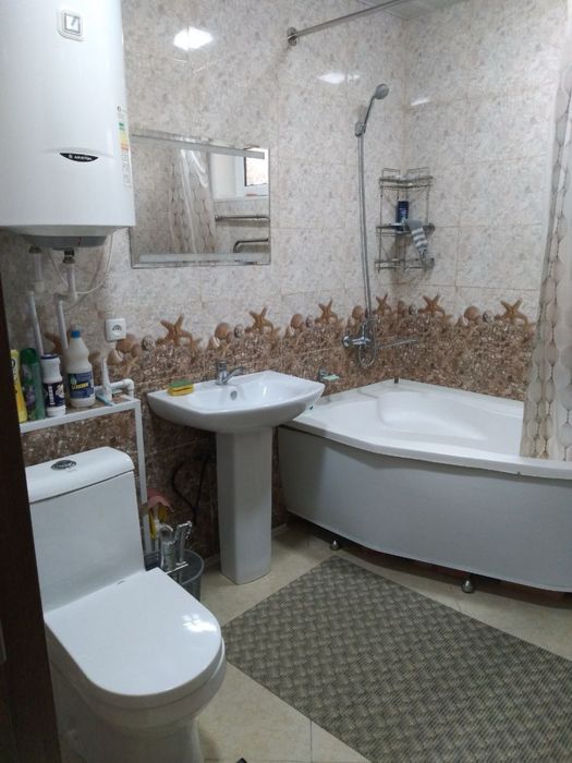 Аренда 5-комнатная люкс квартира со всеми удобствами Ангрен в Дукенте