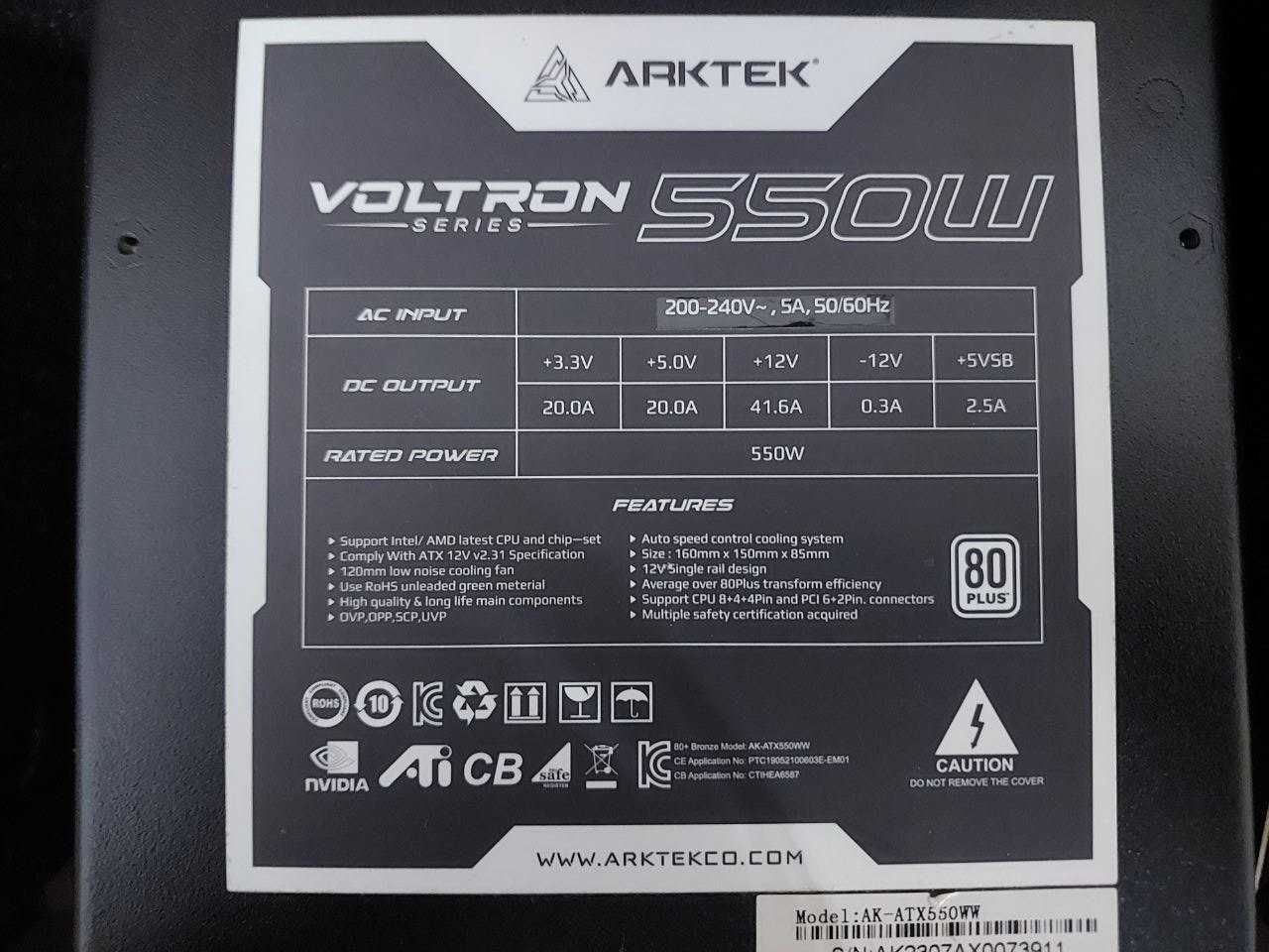 Продается блок питание на 550W